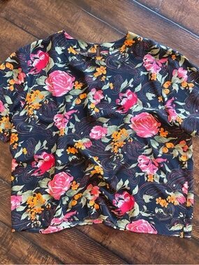Floral Short Sleeve 100% SilkTop in Black, Pink & Orange